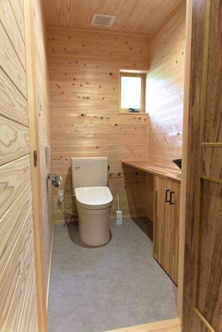 Hinoki No Ie - Cottage With Natural Hot Spring In A Cypress Bathtub Shika Exterior photo